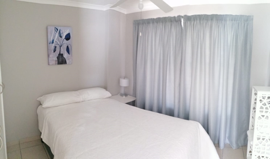To Let 1 Bedroom Property for Rent in Strand Central Western Cape